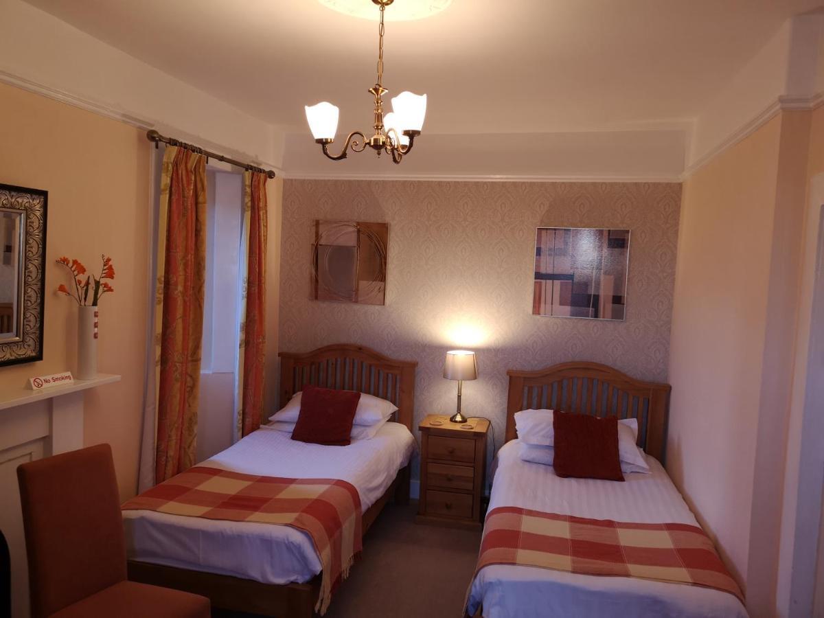 נאירן Hay Lodge מראה חיצוני תמונה
